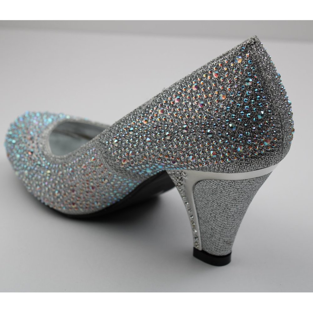 🔥 Women's Low Heel Rhinestone Silver Knit Round Toe Low Heel Pump Shoe Dressy - Picture 4 of 9
